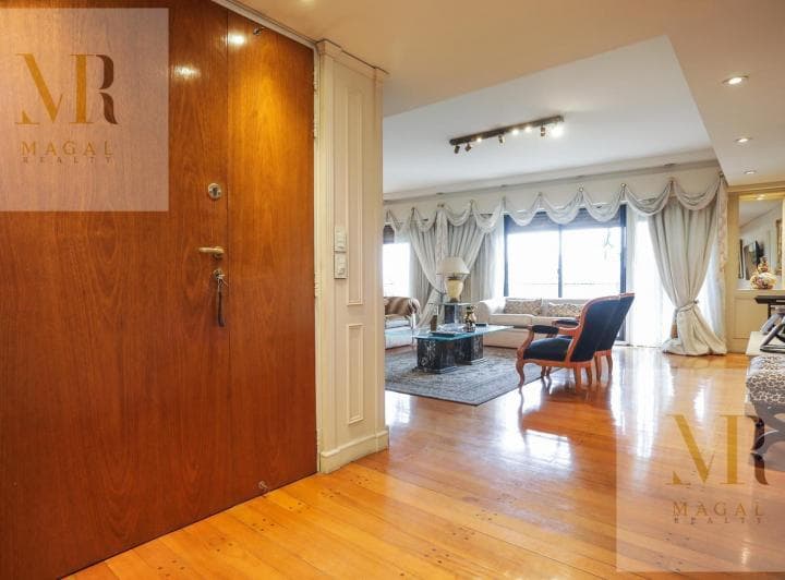 Departamento 6 amb. en Palermo